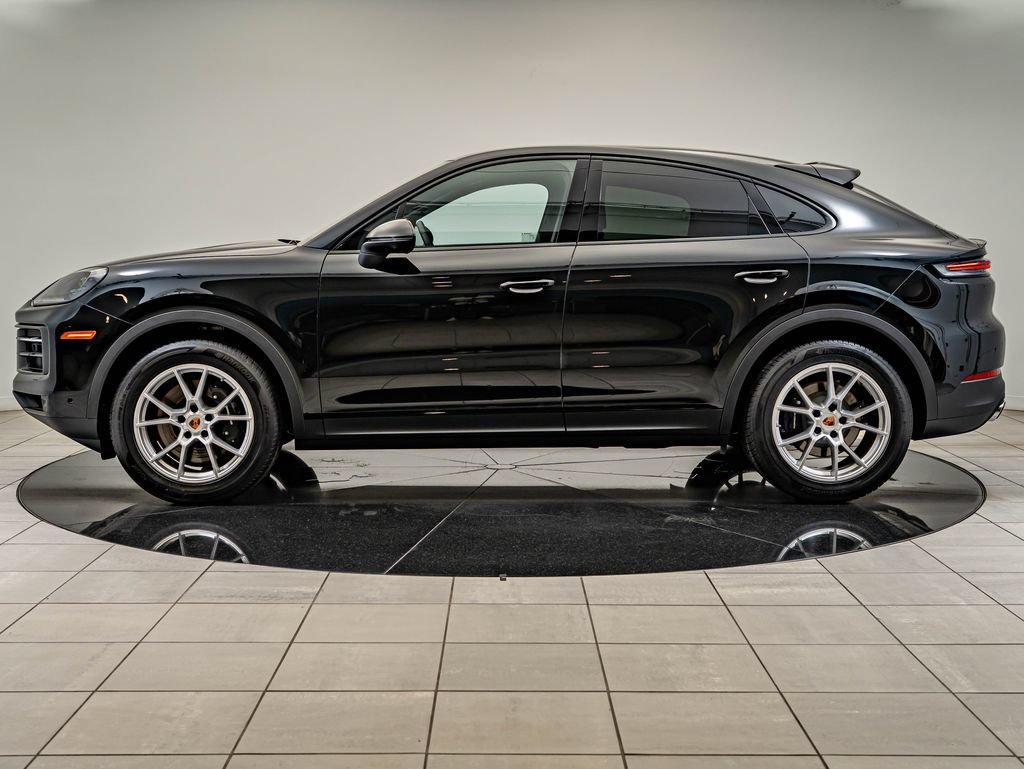 New 2026 Porsche Cayenne Coupe AWD/4WD image 2