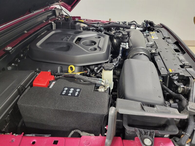 Used 2024 Jeep Wrangler Unlimited Sport AWD/4WD image 85