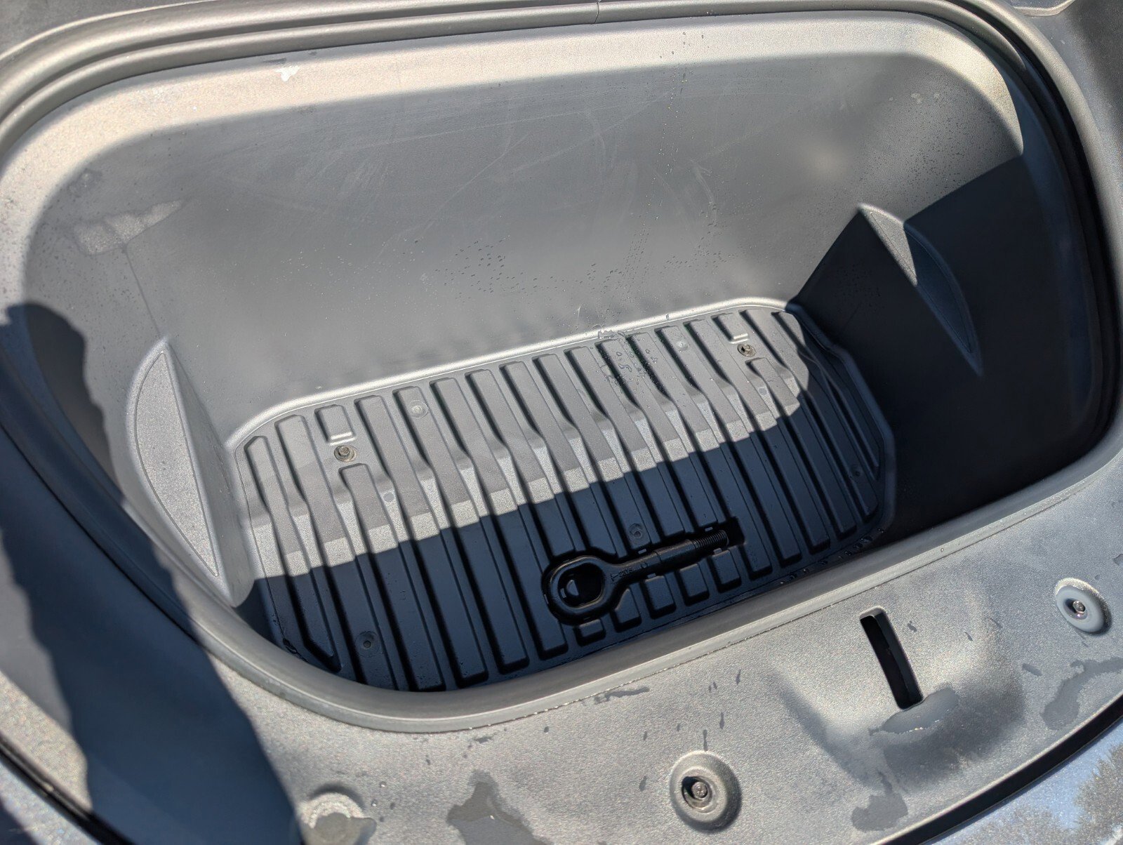 Used 2024 Tesla Model Y Long Range image 22