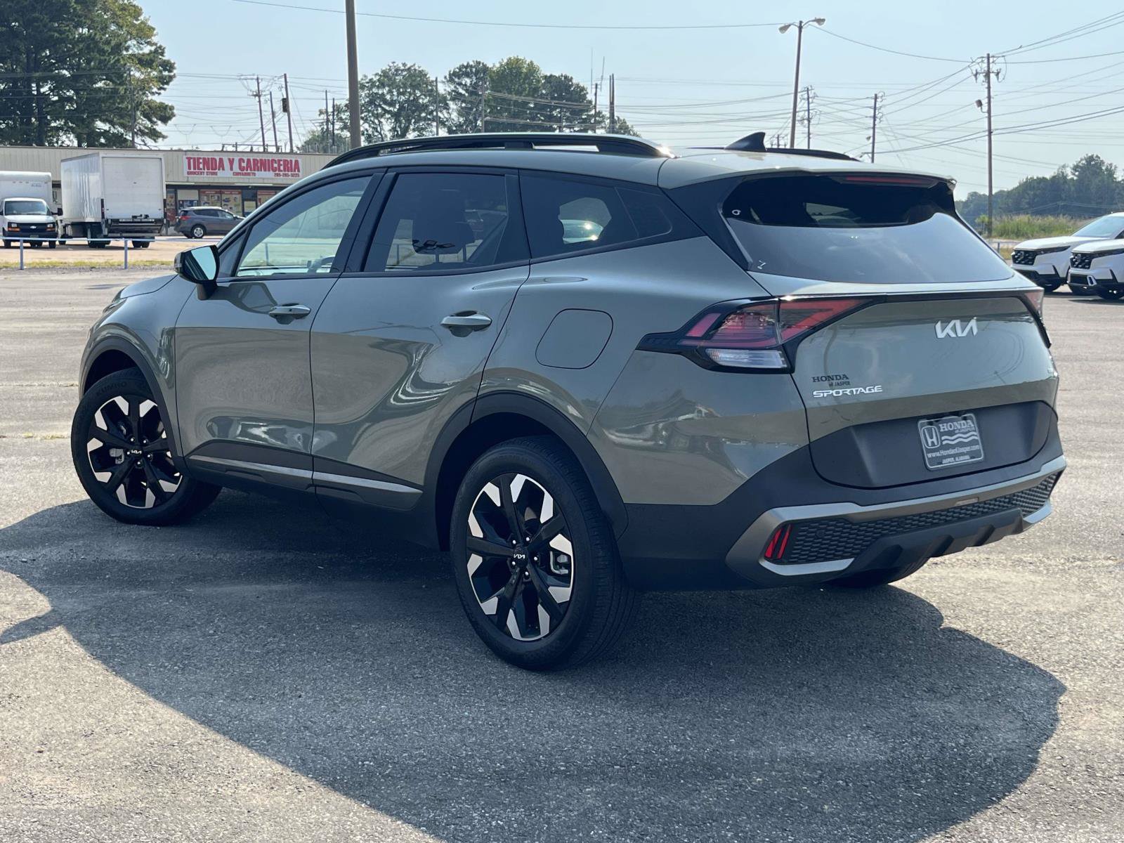 Used 2024 Kia Sportage X-Line w/ X-Line Premium Package AWD/4WD image 4