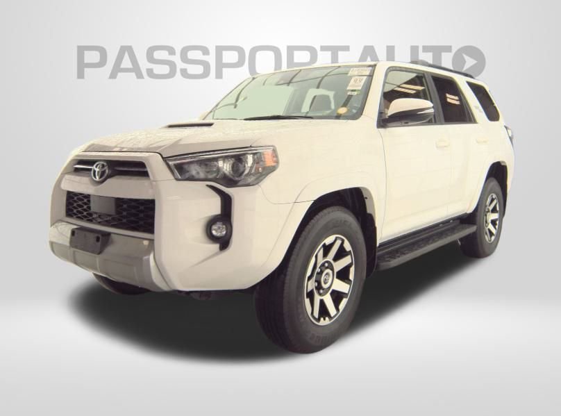 Used 2024 Toyota 4Runner TRD Off-Road Premium image 1