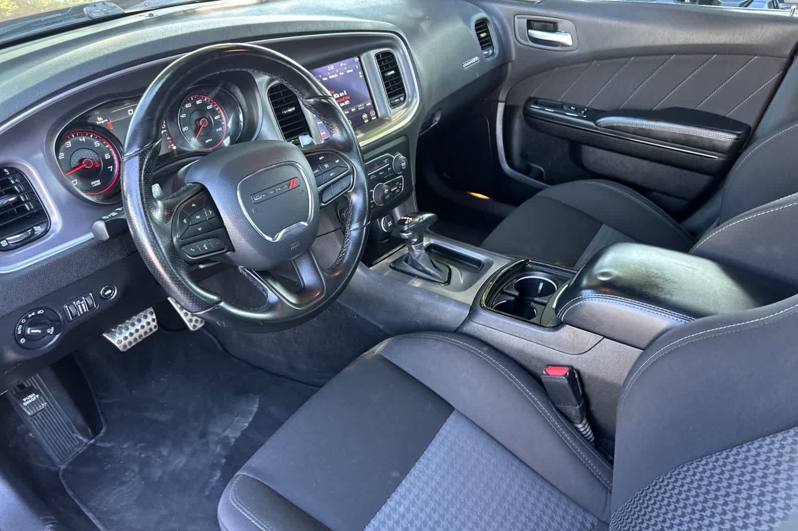 Used 2022 Dodge Charger GT w/ Blacktop Package RWD image 12