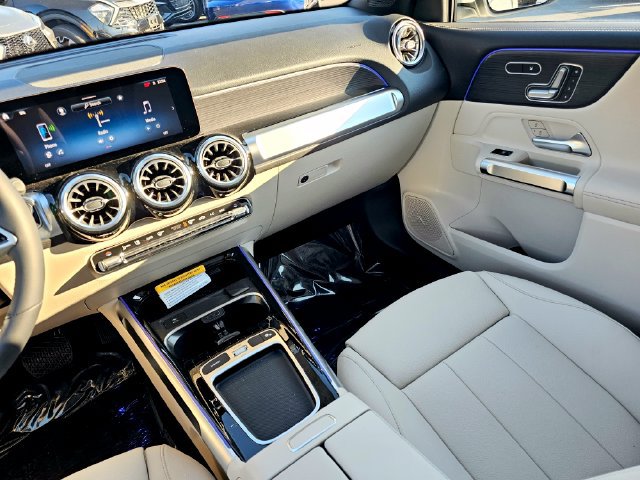 New 2026 Mercedes-Benz GLB 250 4MATIC image 29