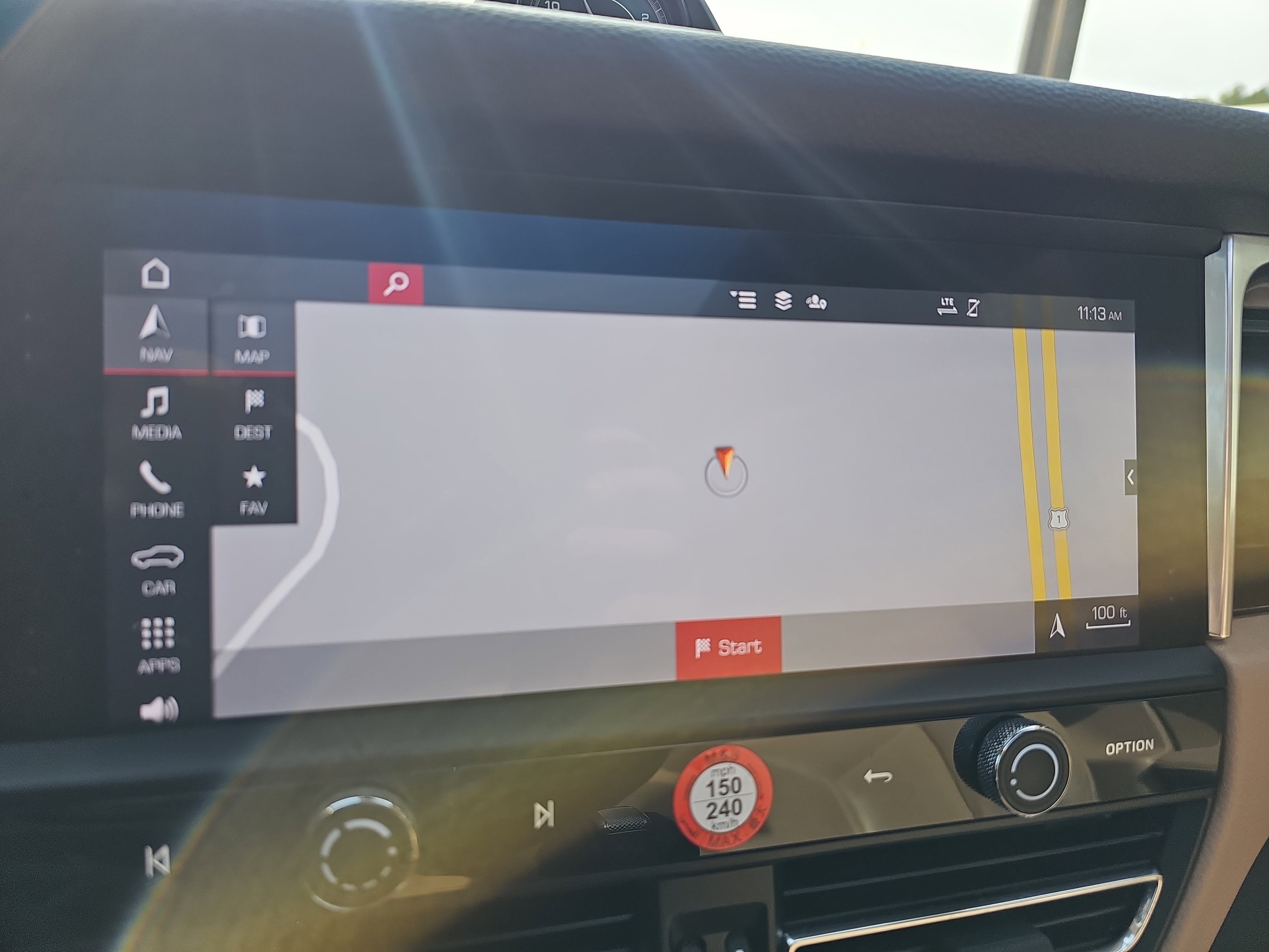 Used 2024 Porsche Macan image 24