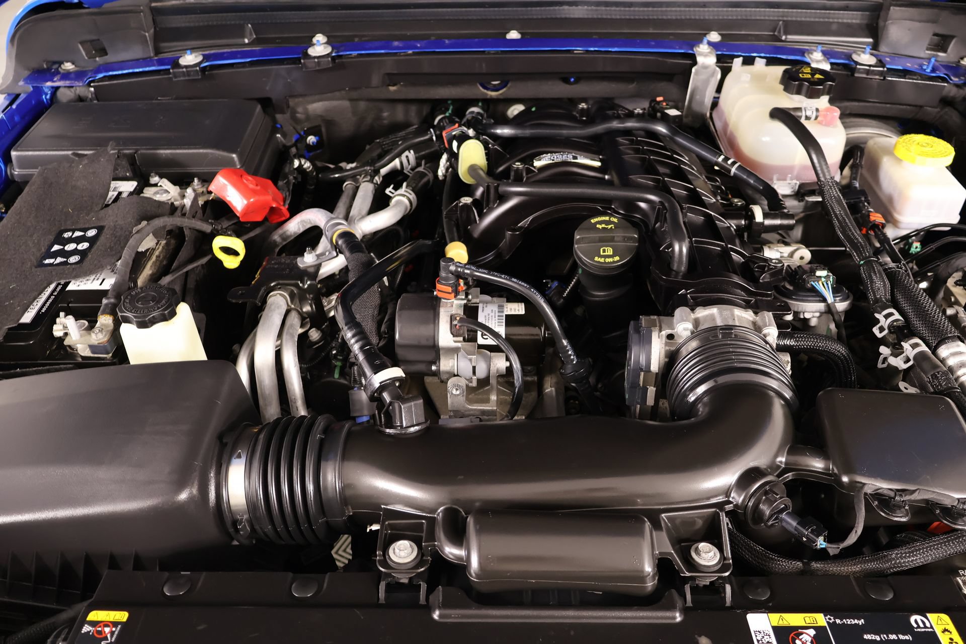 Used 2023 Jeep Wrangler Sport AWD/4WD image 17