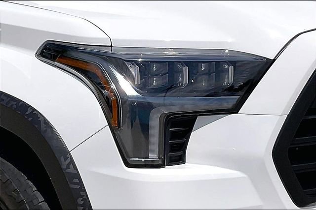 Used 2026 Toyota Sequoia TRD Pro AWD/4WD image 25