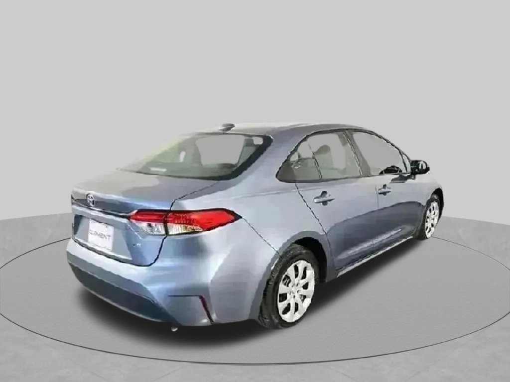 Used 2024 Toyota Corolla LE FWD image 37