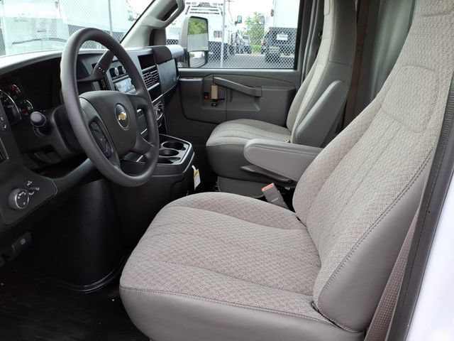 New 2026 Chevrolet Express 3500 w/ Power Convenience Package RWD image 6