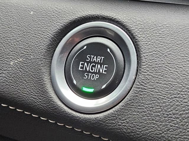 Certified 2024 Cadillac Escalade Premium Luxury image 23