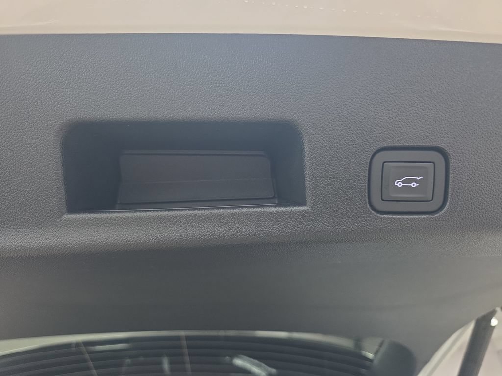 New 2026 GMC Acadia Elevation w/ LPO, Floor Liner Package AWD/4WD image 14