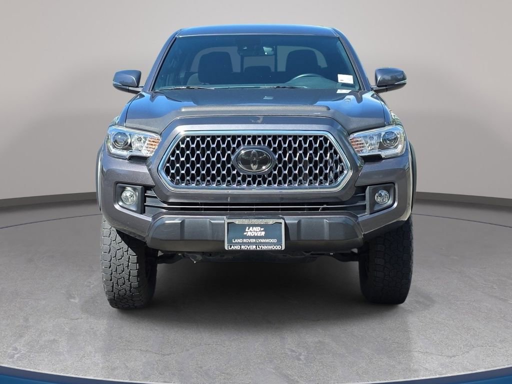 Used 2019 Toyota Tacoma TRD Off-Road w/ Technology Package AWD/4WD image 3