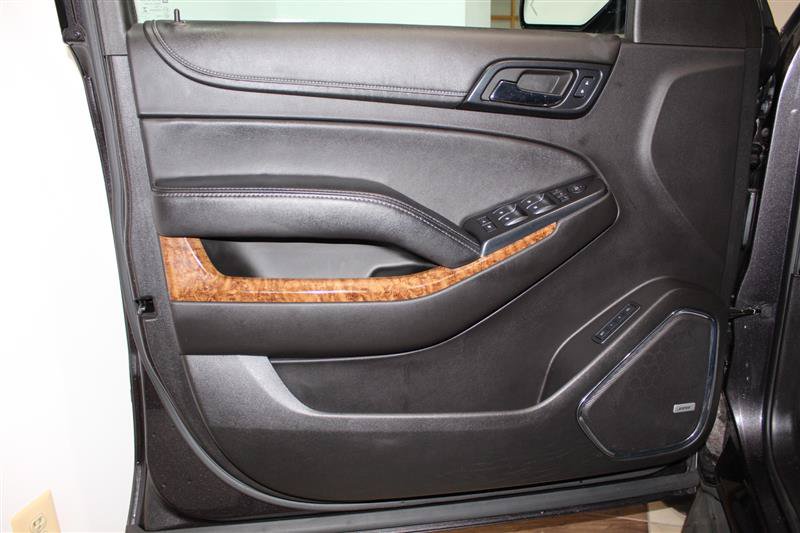 Used 2015 Chevrolet Tahoe LTZ AWD/4WD image 30