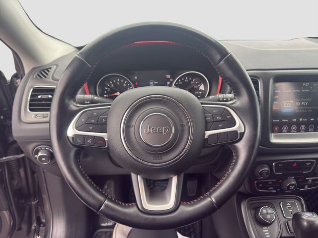 Used 2020 Jeep Compass Trailhawk image 10