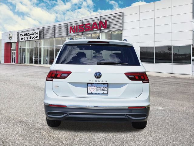 Used 2024 Volkswagen Tiguan S image 5
