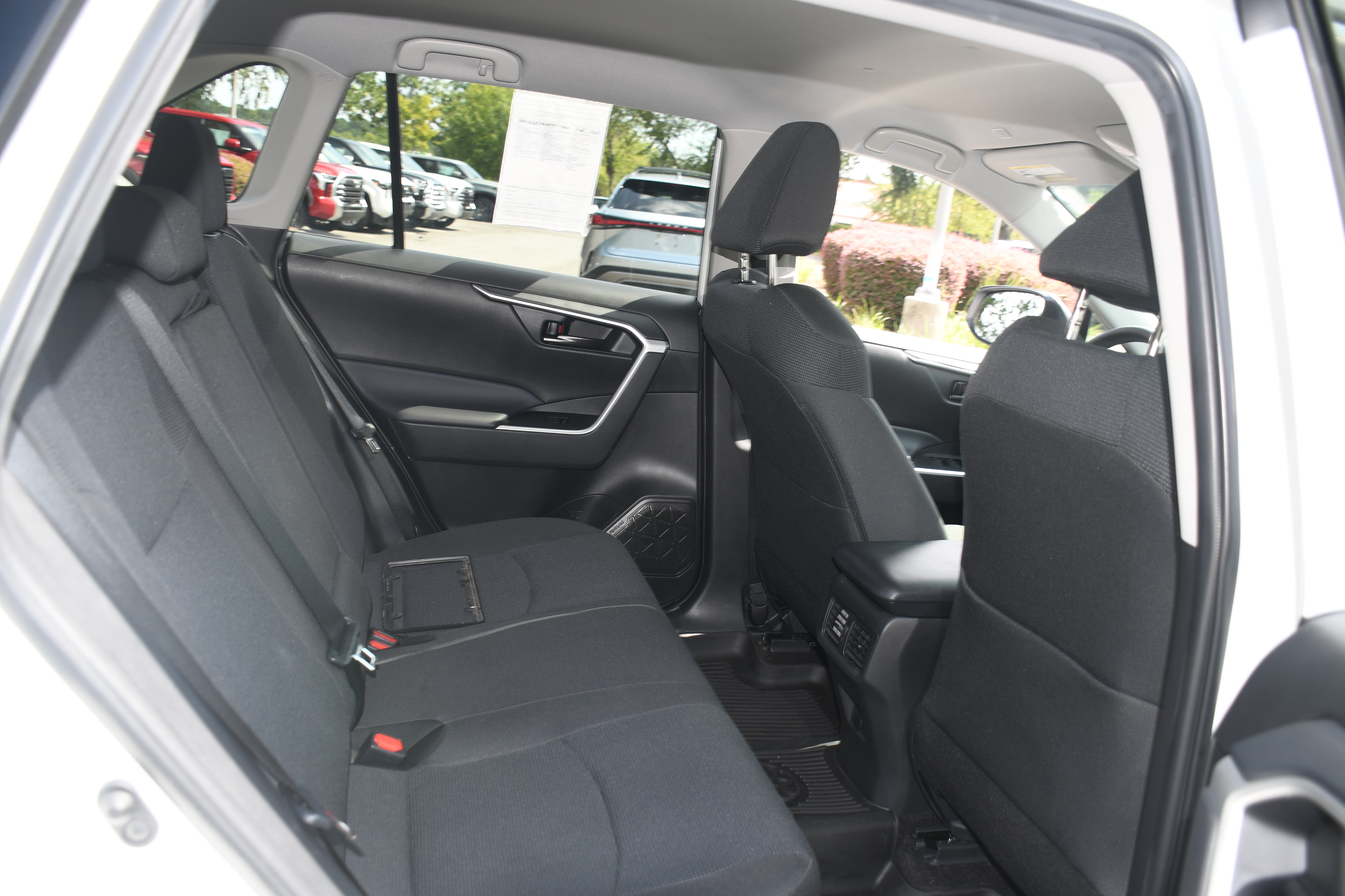 Certified 2023 Toyota RAV4 LE FWD image 17