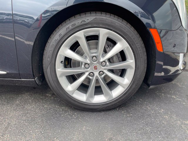 Used 2014 Cadillac XTS Luxury w/ Driver Awareness Package FWD image 34