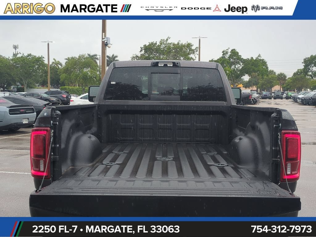New 2026 RAM 3500 Laramie AWD/4WD image 13