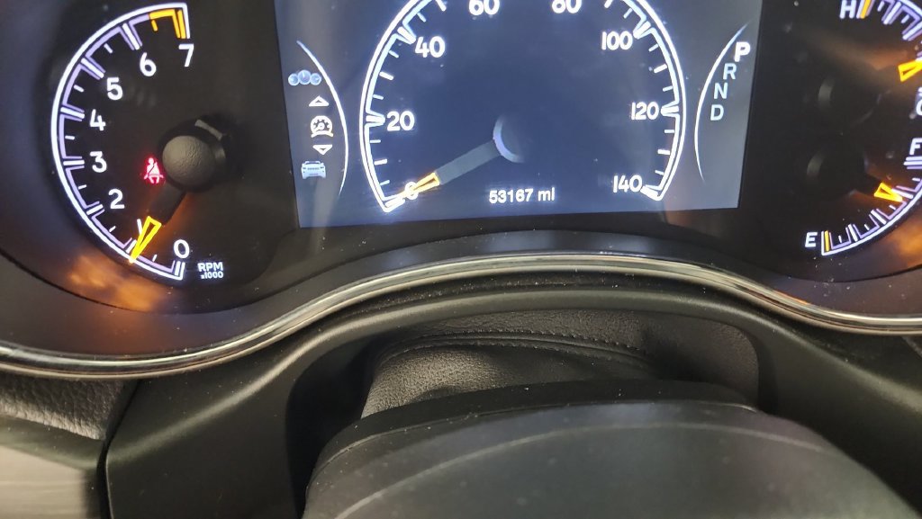 Used 2021 Jeep Grand Cherokee Limited AWD/4WD image 11