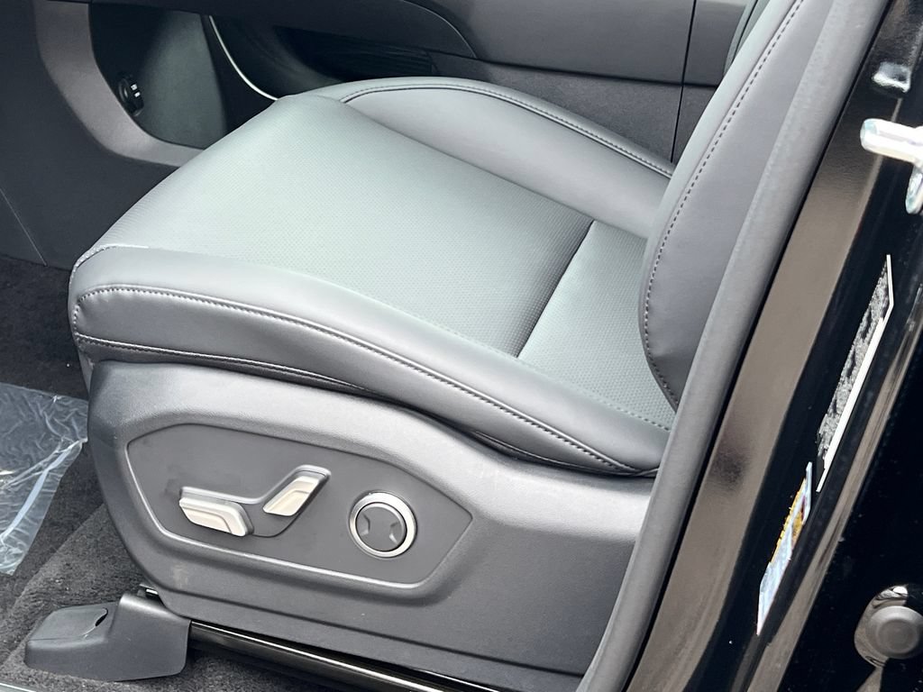 New 2026 Hyundai Santa Fe XRT AWD/4WD image 8