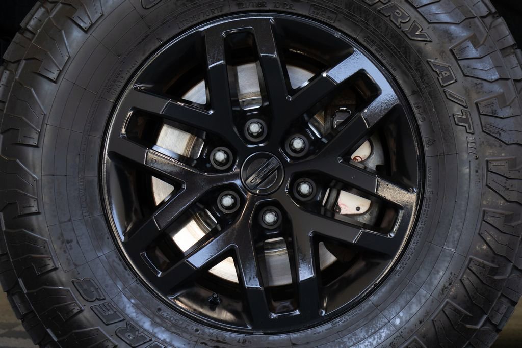 Used 2018 Ford F150 XLT w/ Equipment Group 302A Luxury AWD/4WD image 10