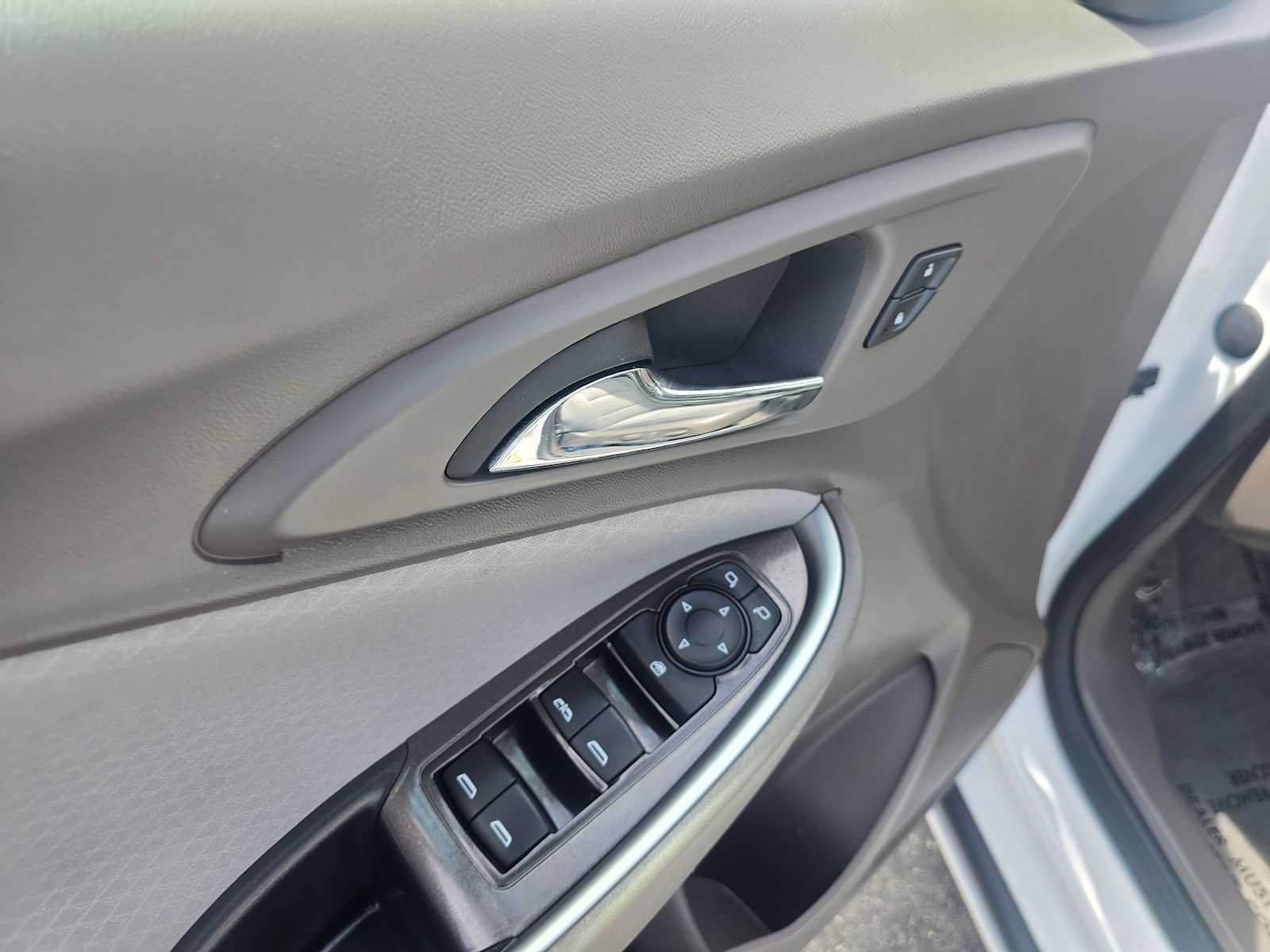 Used 2024 Chevrolet Malibu LT FWD image 20
