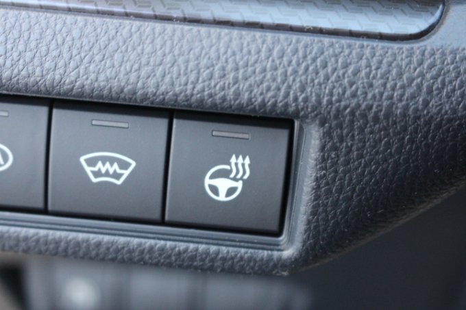 New 2027 Toyota Prius Plug-In Hybrid FWD image 18