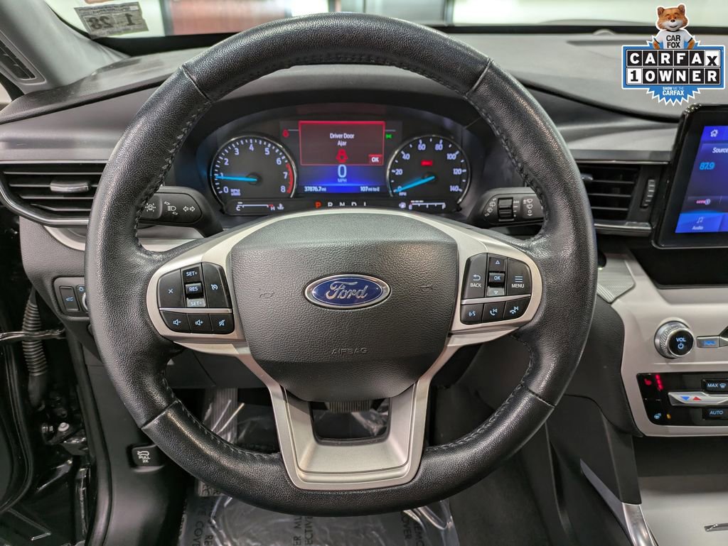 Used 2022 Ford Explorer XLT w/ Equipment Group 202A AWD/4WD image 19