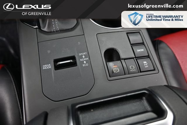 Used 2023 Toyota Highlander XSE FWD image 16