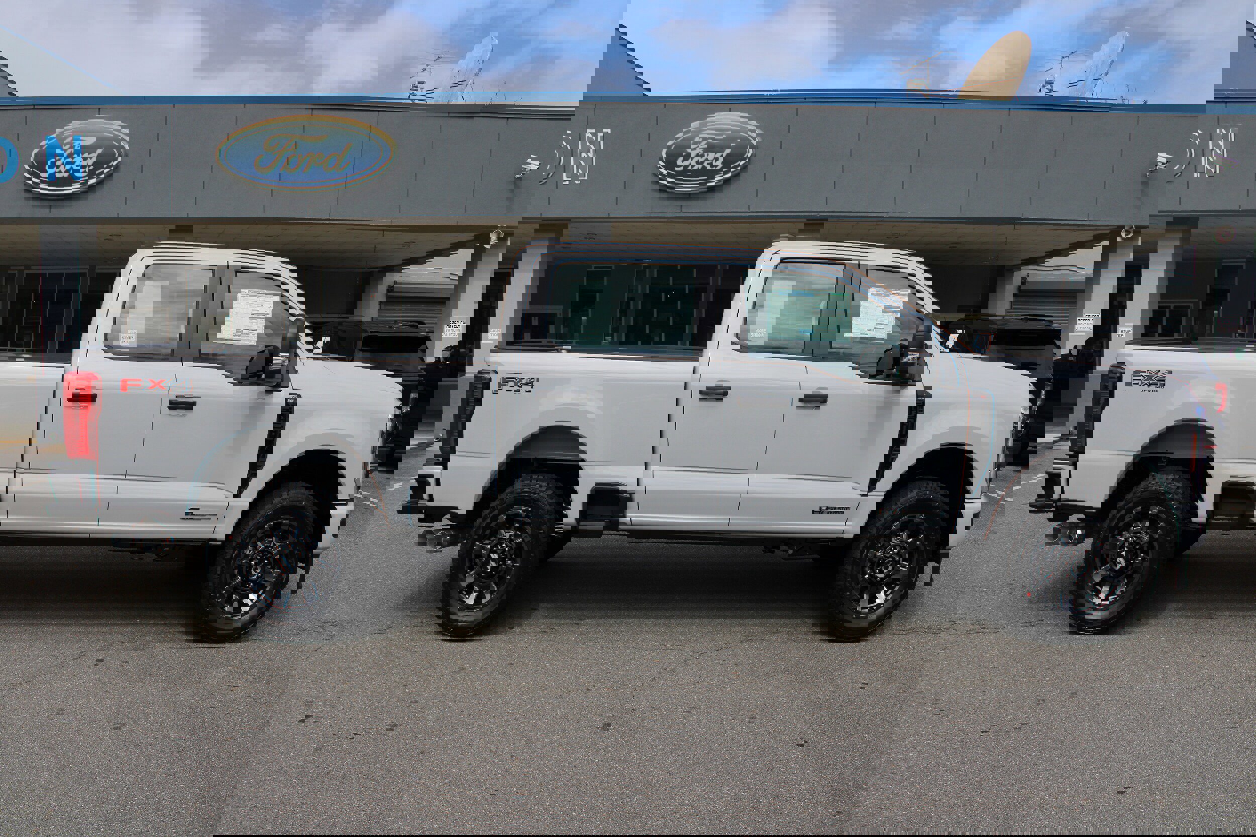 New 2026 Ford F250 XL image 2