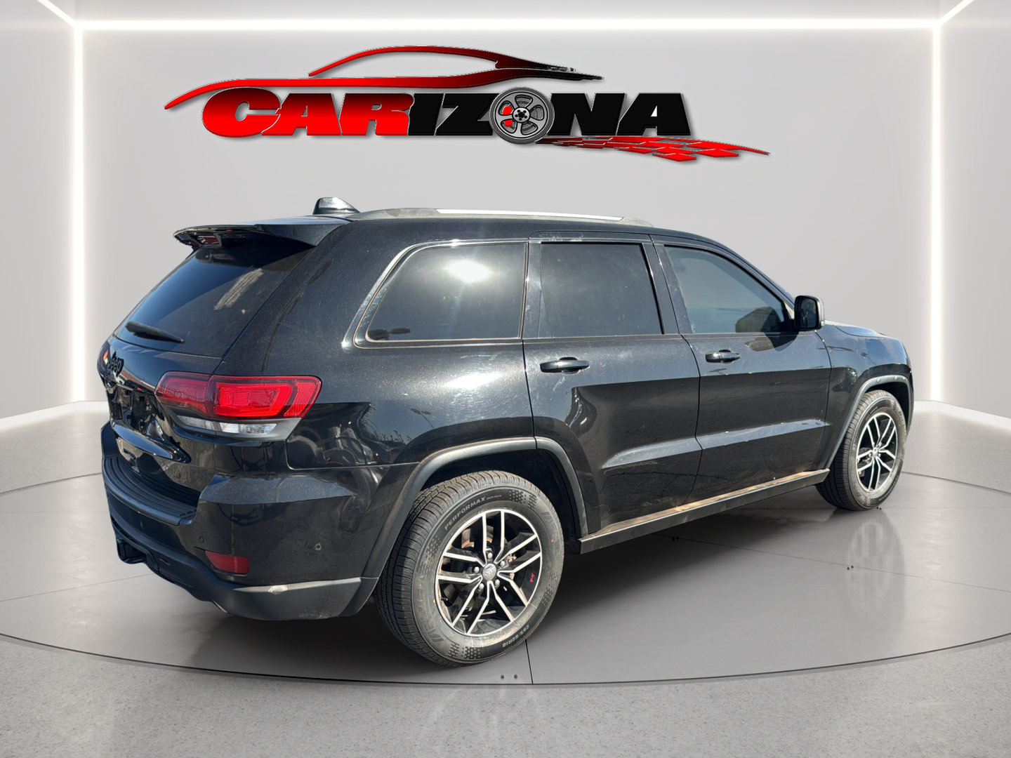 Used 2018 Jeep Grand Cherokee Trailhawk w/ Trailhawk Luxury Group AWD/4WD image 5