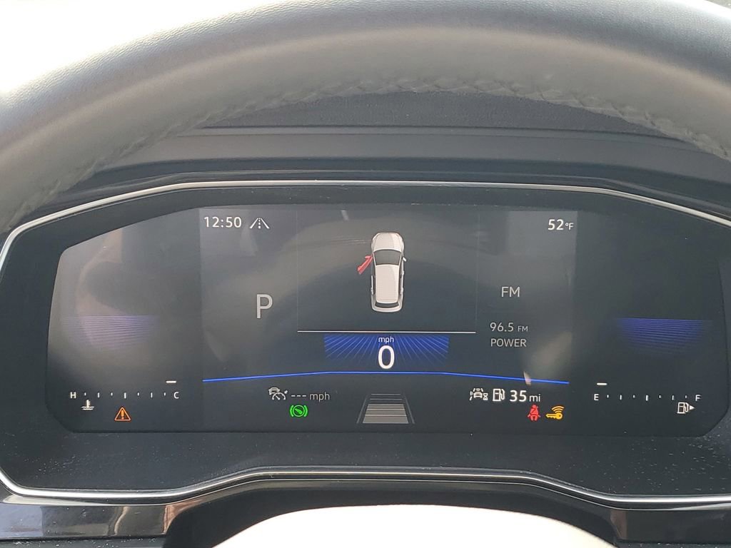 Used 2023 Volkswagen Jetta SE image 12