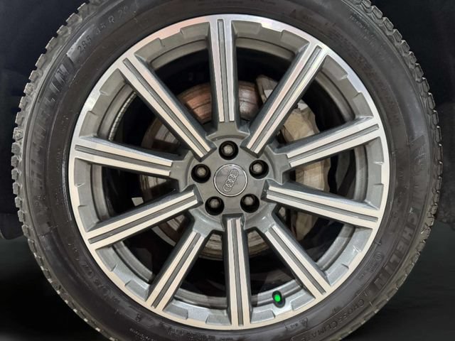 Used 2019 Audi Q7 3.0T Prestige w/ Prestige Package AWD/4WD image 35