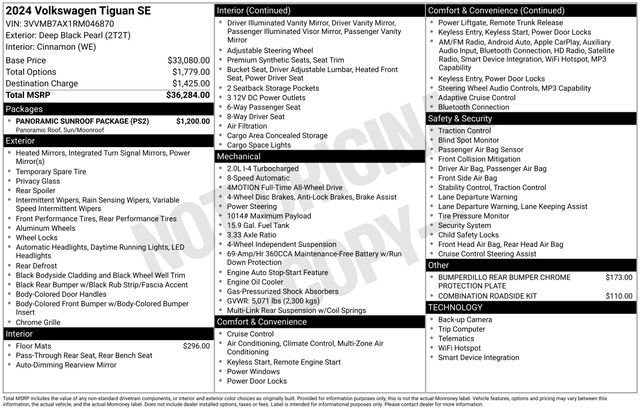Used 2024 Volkswagen Tiguan SE w/ Panoramic Sunroof Package AWD/4WD image 11