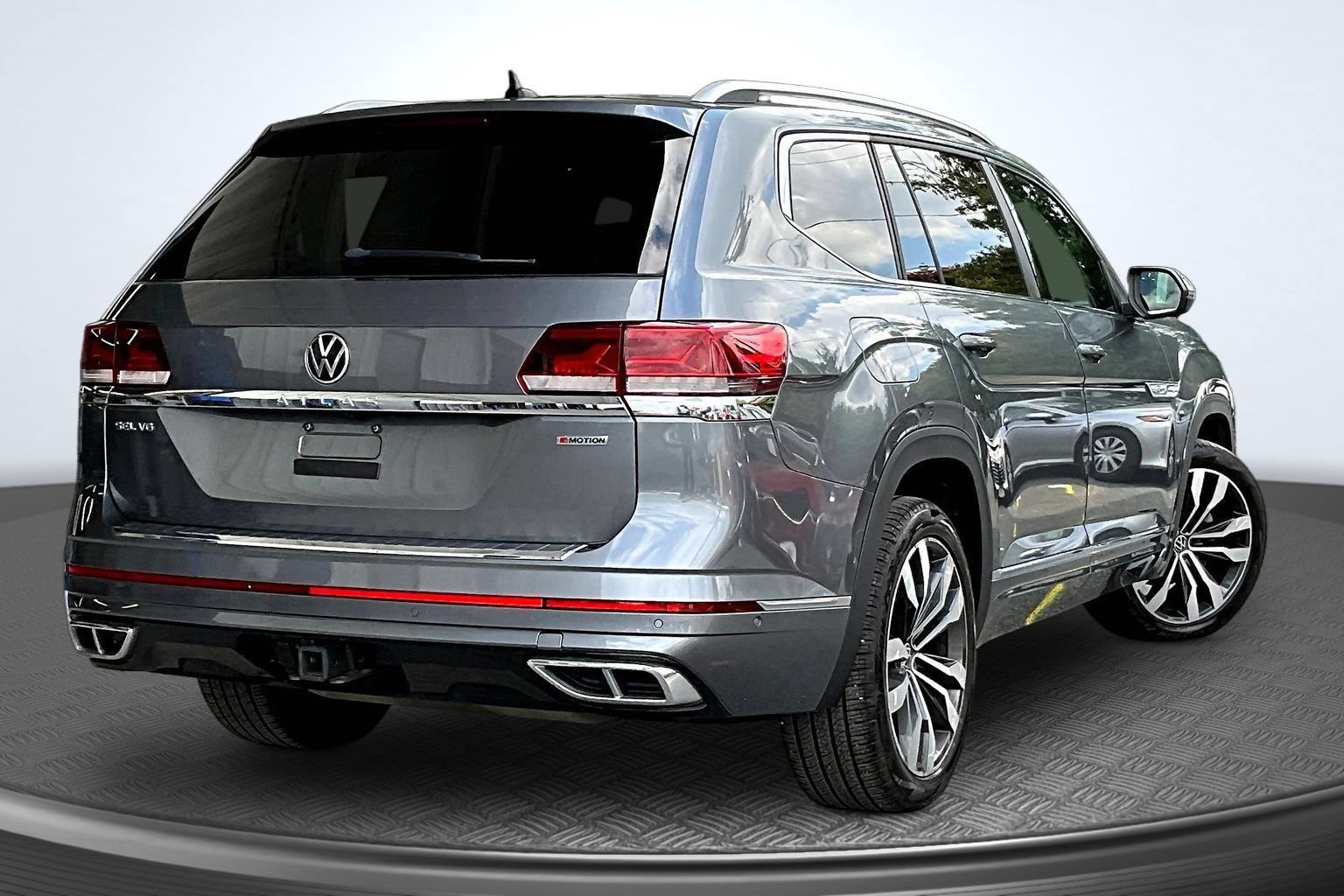 Used 2021 Volkswagen Atlas SEL Premium AWD/4WD image 5