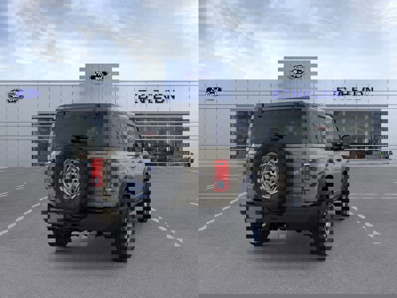 New 2025 Ford Bronco 4-Door image 8