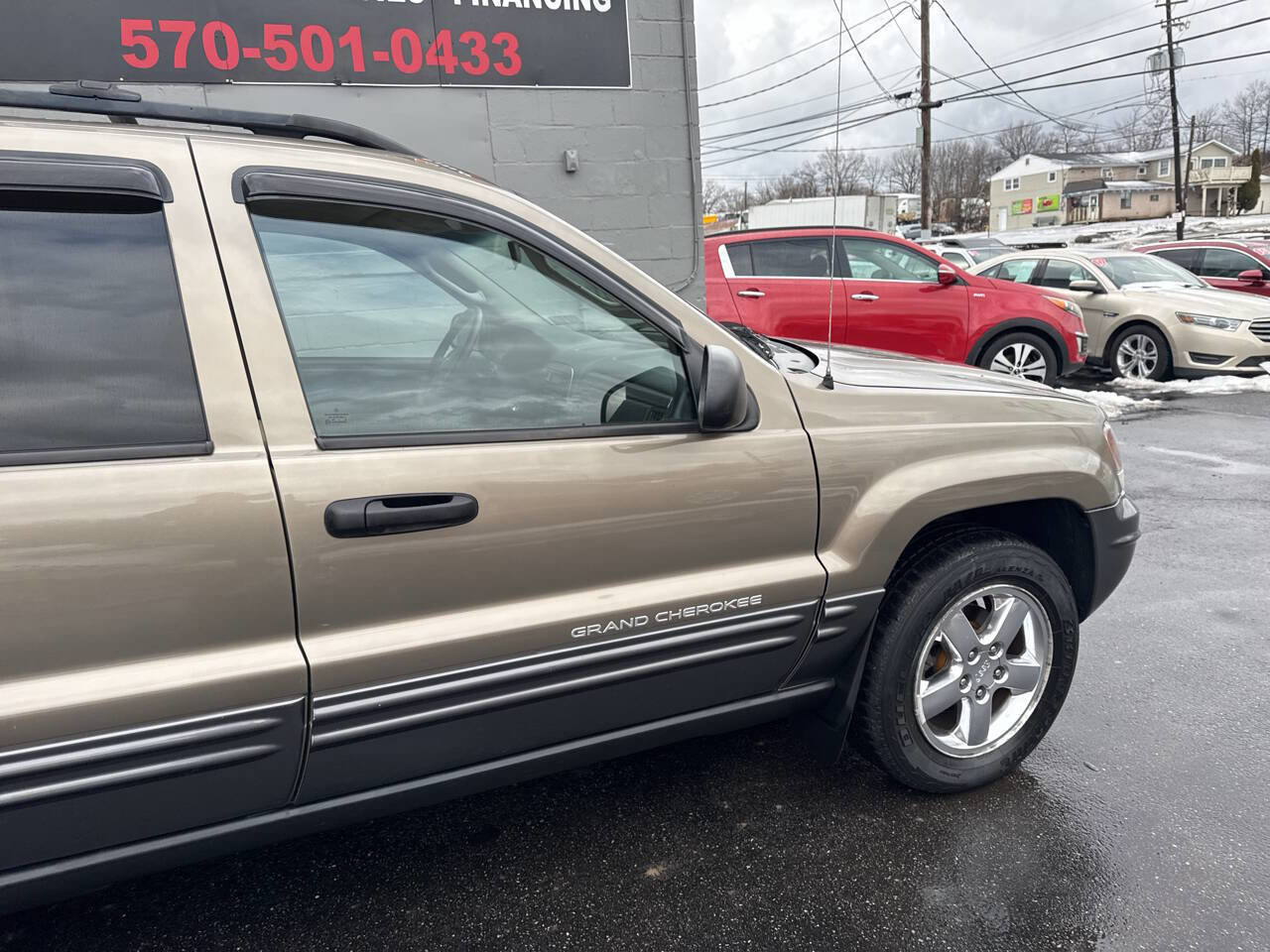 Used 2004 Jeep Grand Cherokee Laredo w/ Trailer Tow Prep Group image 10