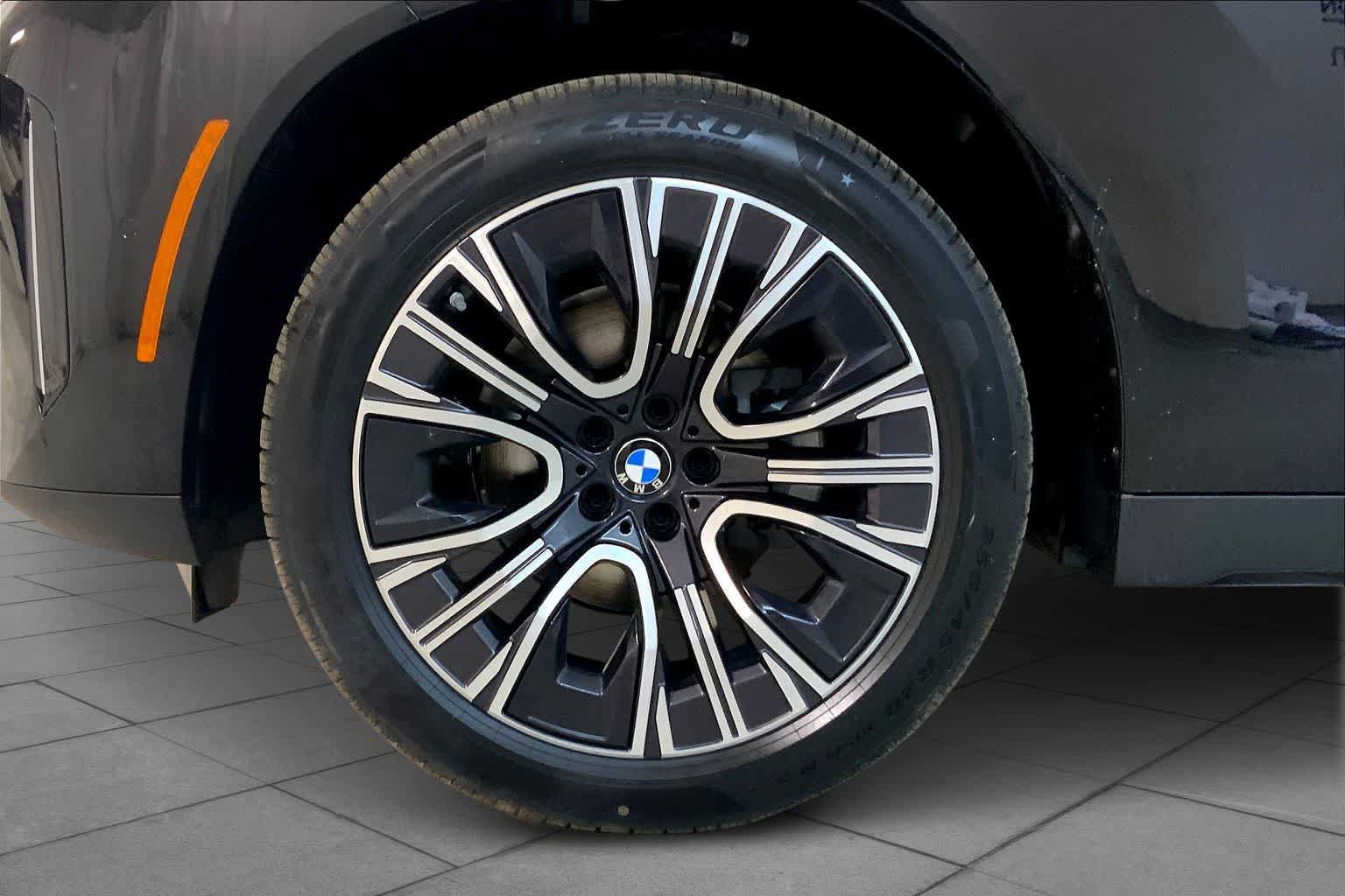 New 2026 BMW X3 xDrive30i w/ Convenience Package AWD/4WD image 11
