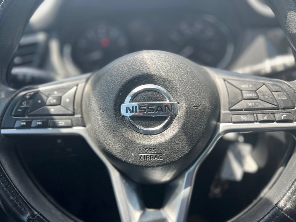 Used 2018 Nissan Rogue S FWD image 11