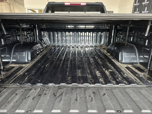 Used 2022 GMC Sierra 1500 SLE image 25
