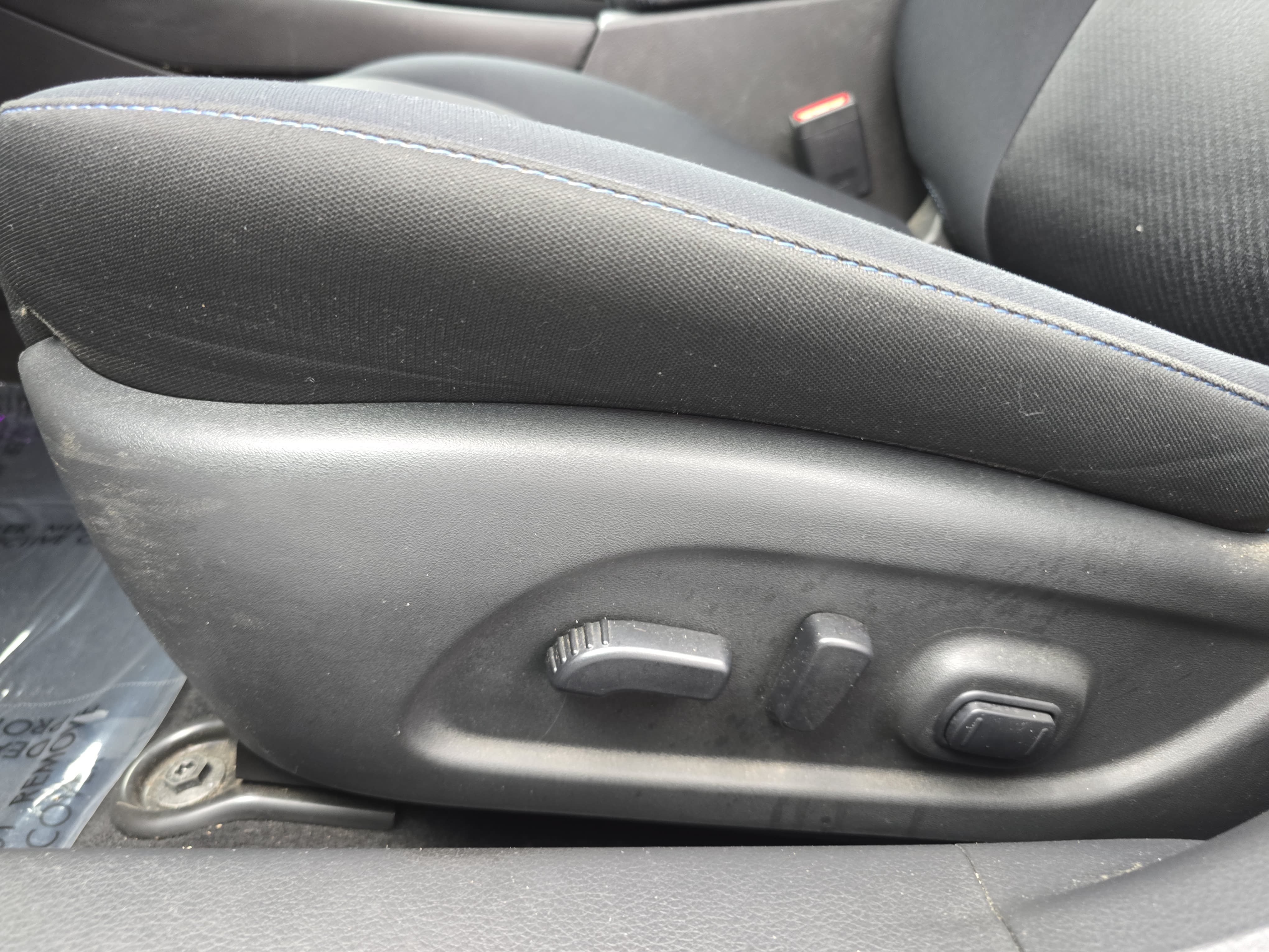 Used 2016 Nissan Altima 2.5 SR w/ Interior Lighting Package FWD image 27