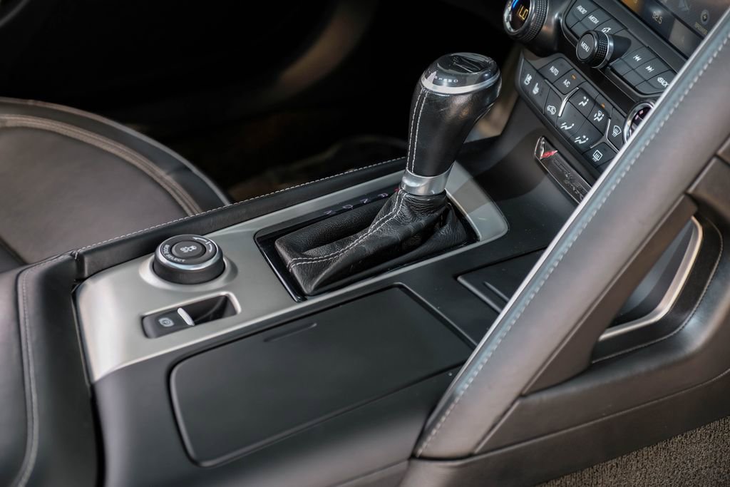 Used 2017 Chevrolet Corvette Stingray Coupe w/ 3LT Preferred Equipment Group image 21