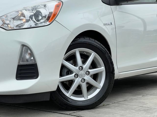 Used 2012 Toyota Prius C Three FWD image 2
