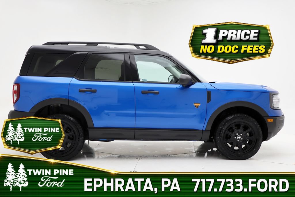 Used 2025 Ford Bronco Sport Badlands AWD/4WD image 3