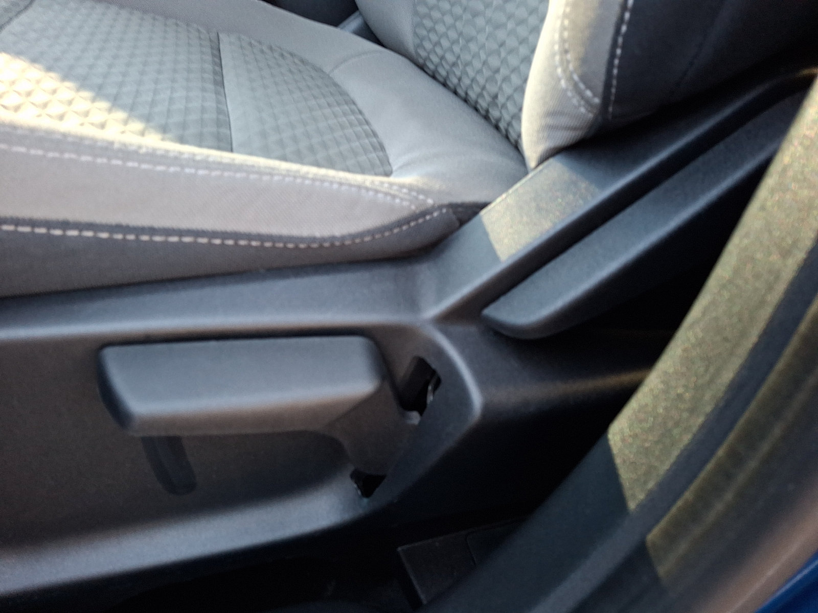Certified 2022 Ford Escape SE AWD/4WD image 15