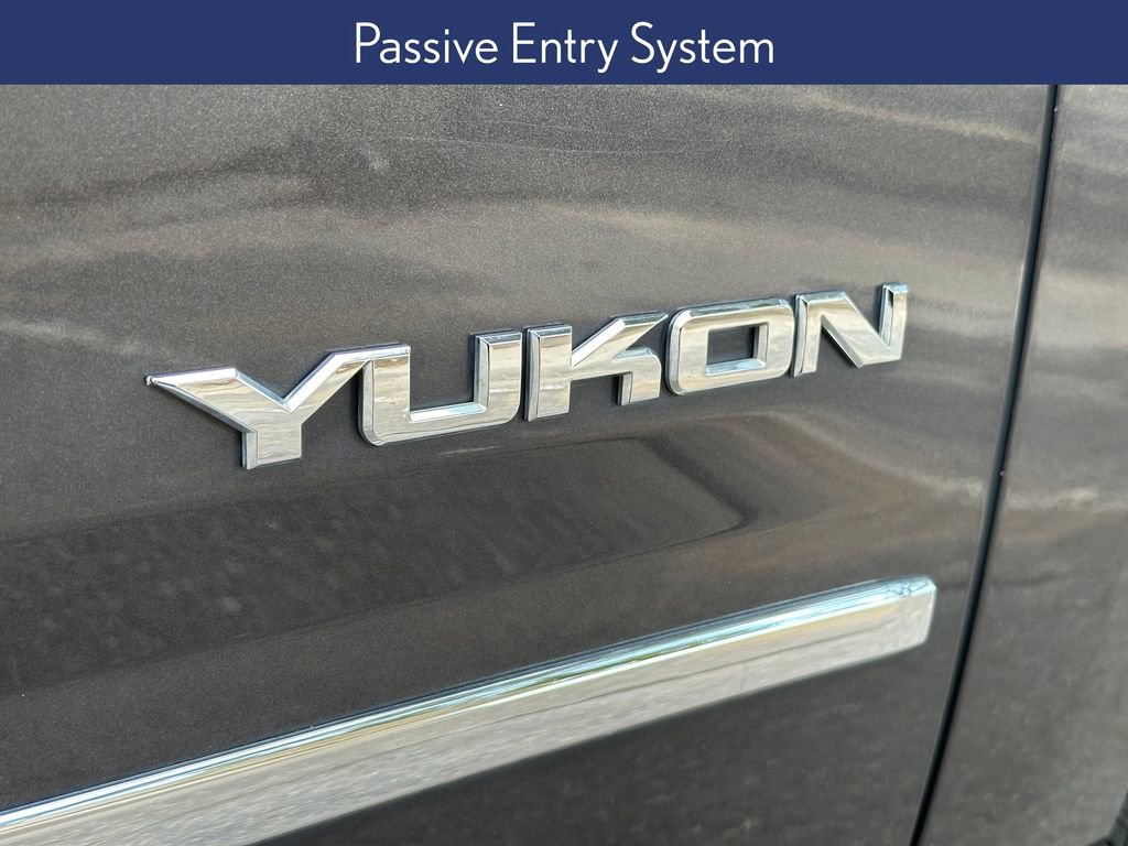 Used 2017 GMC Yukon SLT w/ Premium Edition image 18