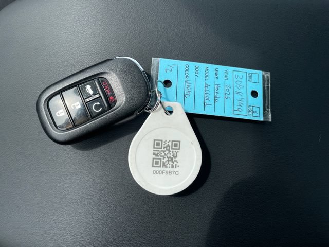 Used 2025 Honda Accord SE image 18