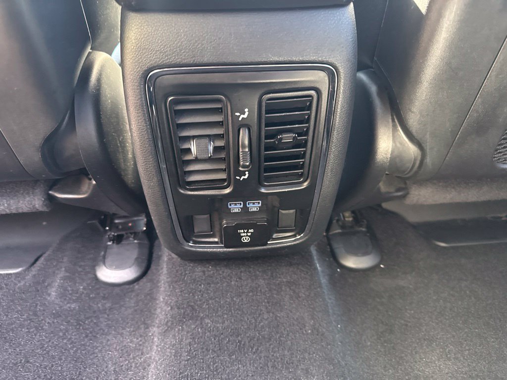 Used 2019 Jeep Grand Cherokee Limited AWD/4WD image 19