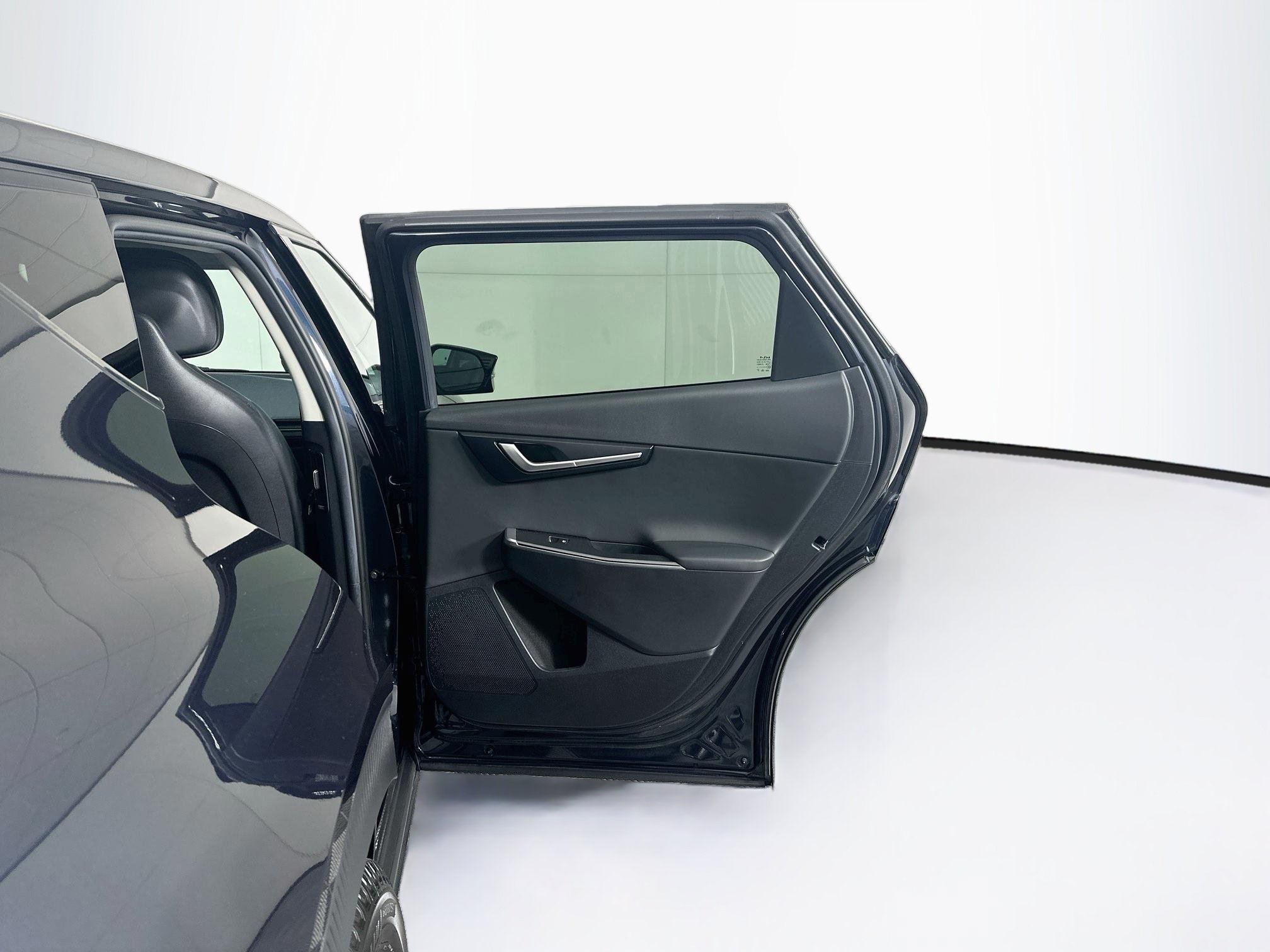 Used 2022 Kia EV6 Light RWD image 30