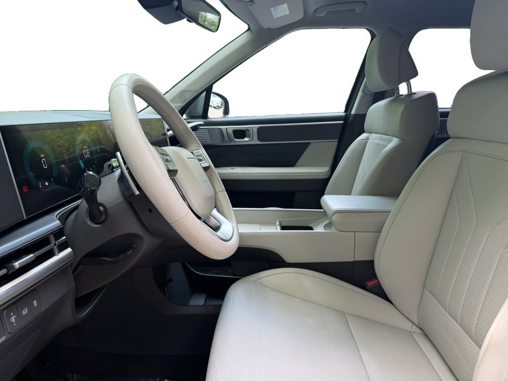 Certified 2024 Hyundai Santa Fe SEL FWD image 9