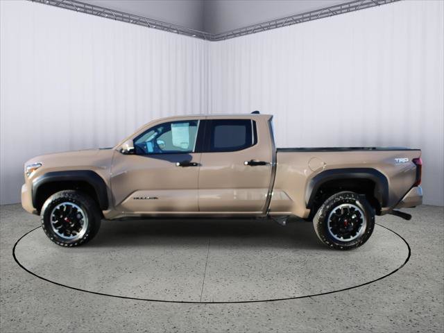 Certified 2026 Toyota Tacoma TRD Off-Road w/ TRD Off Road Premium Package AWD/4WD image 5